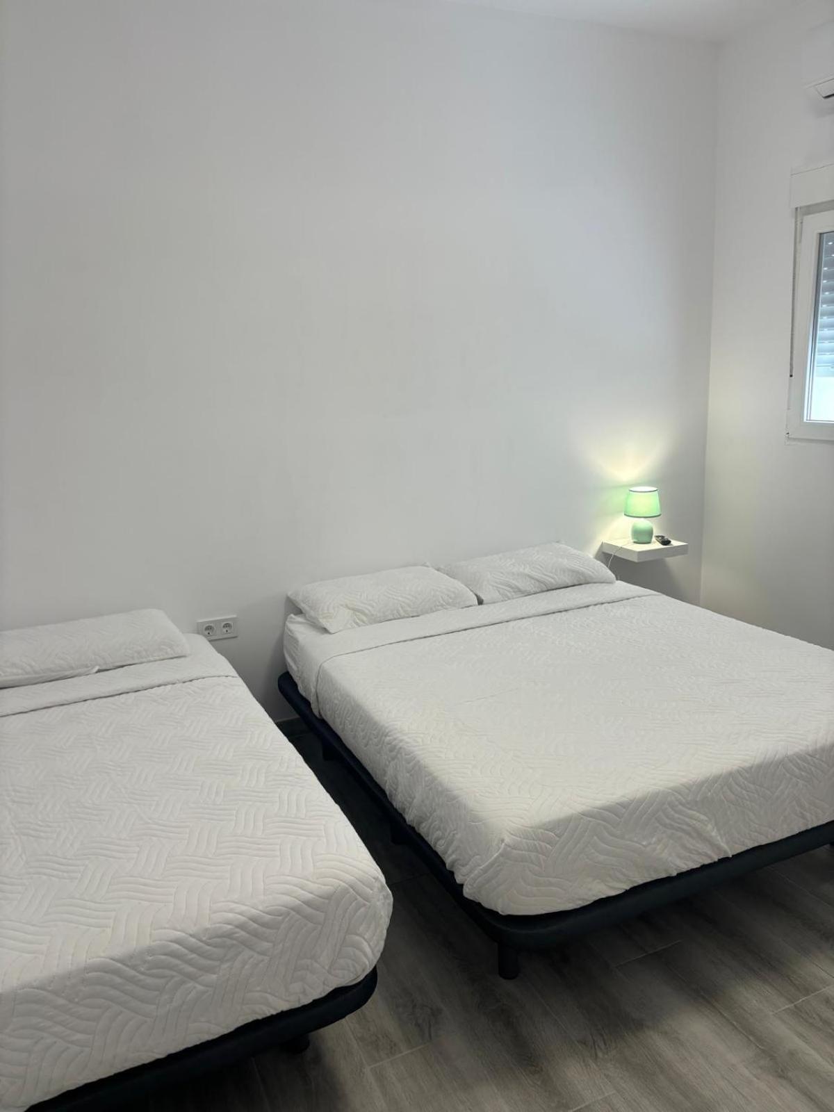 Alojamiento Canaima Malaga Exterior photo